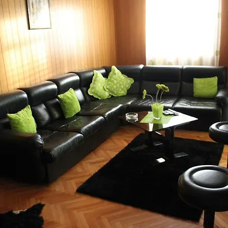 Apartmani Marjana Supetar Exterior photo