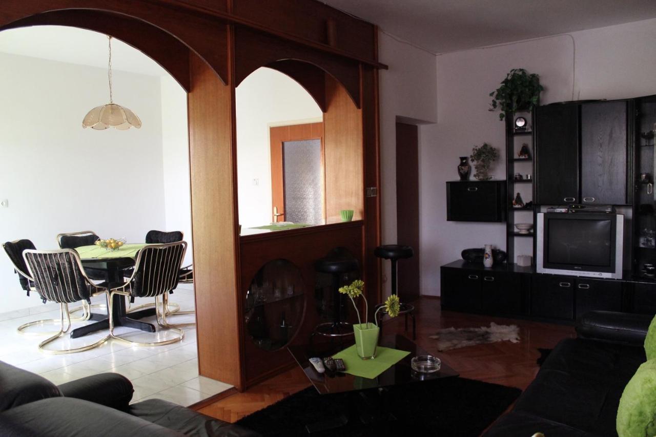 Apartment Marjana Supetar